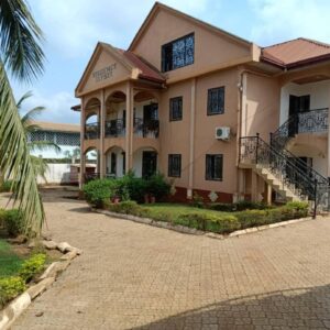 maison yassa
